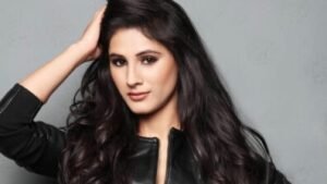 its-very-important-for-every-actor-to-learn-and-understand-the-craft-of-acting-iss-pyaar-ko-kya-naam-doon-3-actress-saanvi-talwar-2-396x223