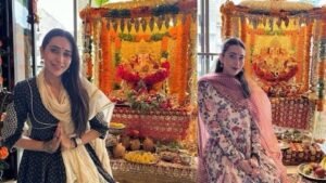 4539955-karishma-kapoor
